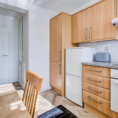 3-Bedroom, 3-Baths Apartment In Super Posh Marylebone, Central London, W1 Kültér fotó